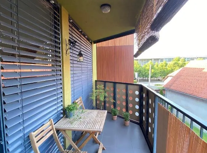 Apartma Felicija Appartamento Lubiana